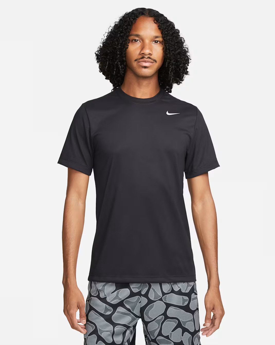 Футболка Nike Legend Dri-Fit, черный
Футболка Nike Legend Dri-Fit, черный