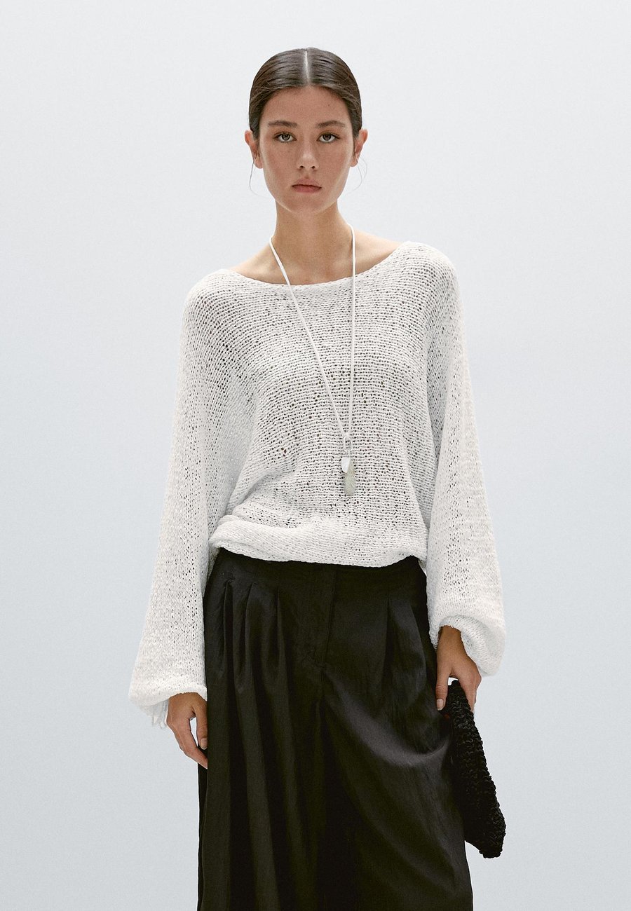 Джемпер Massimo Dutti BALLOON SLEEVE WITH BOWS, White
Джемпер Massimo Dutti BALLOON SLEEVE WITH BOWS, White