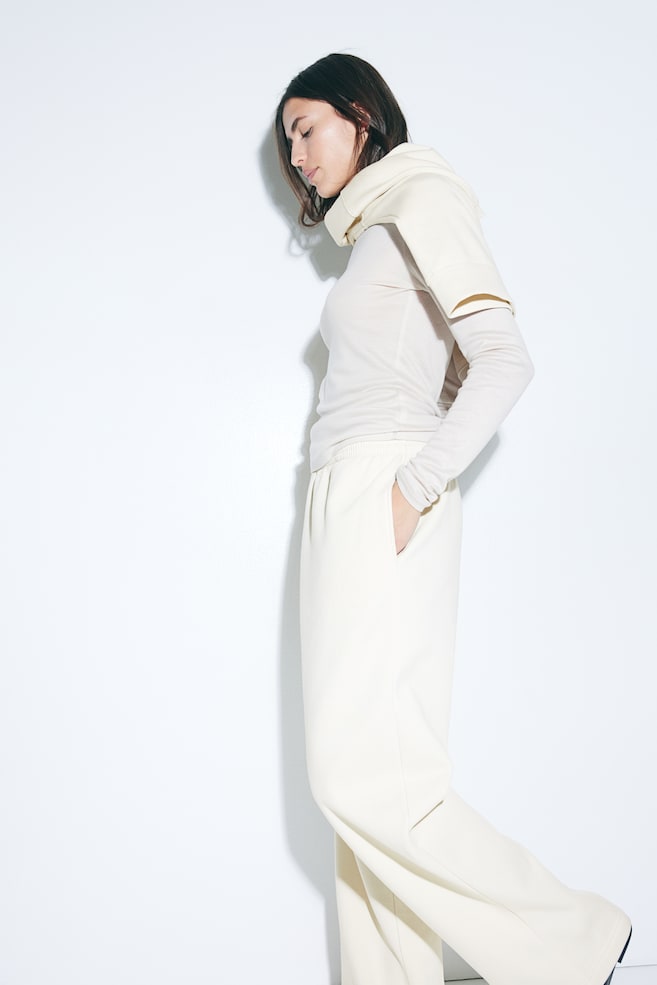 Спортивные штаны H&M, бежевый
Спортивные штаны H&M, бежевый