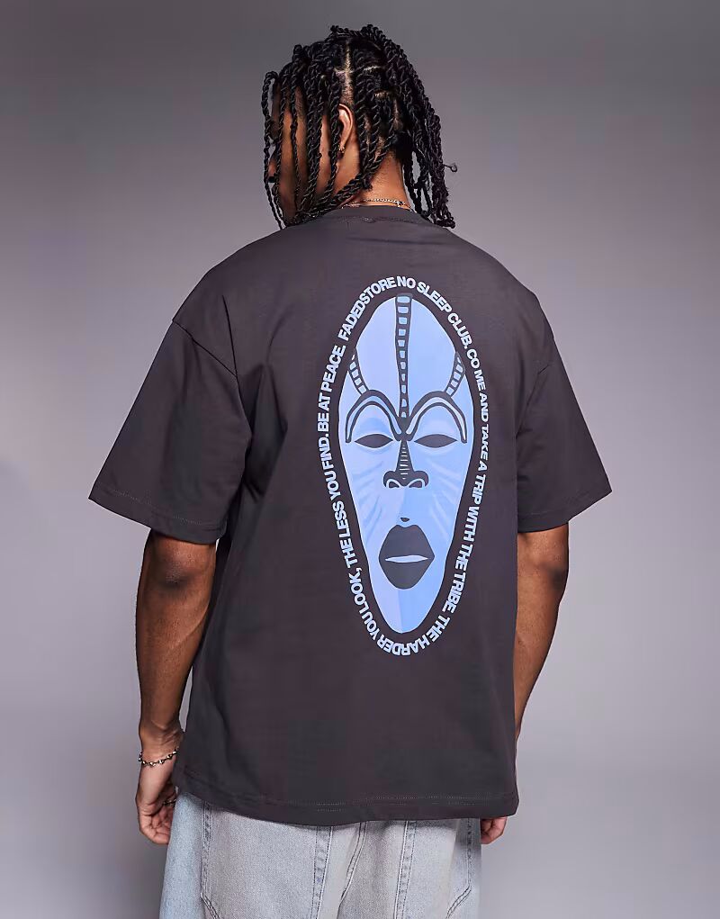 Футболка с графическим принтом на спине в виде лица магазина Faded Store в угольном цвете, Черный, Футболка с графическим принтом на спине в виде лица магазина Faded Store в угольном цвете
Футболка с графическим принтом на спине в виде лица магазина Faded Store в угольном цвете, Черный, Футболка с графическим принтом на спине в виде лица магазина Faded Store в угольном цвете