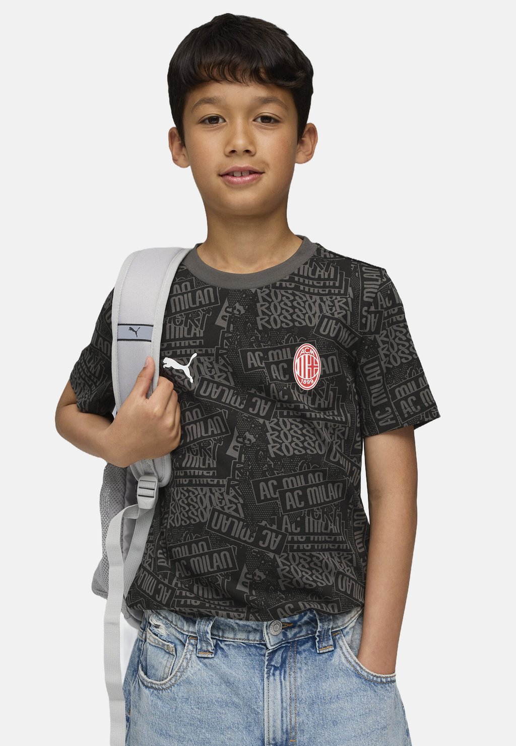 Футболка с принтом AC MILAN FTBLCULTURE ALLOVER Puma, черный
Футболка с принтом AC MILAN FTBLCULTURE ALLOVER Puma, черный