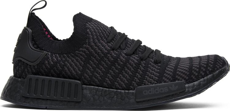 Кроссовки Adidas NMD_R1 Primeknit STLT 'Triple Black', черный
Кроссовки Adidas NMD_R1 Primeknit STLT 'Triple Black', черный