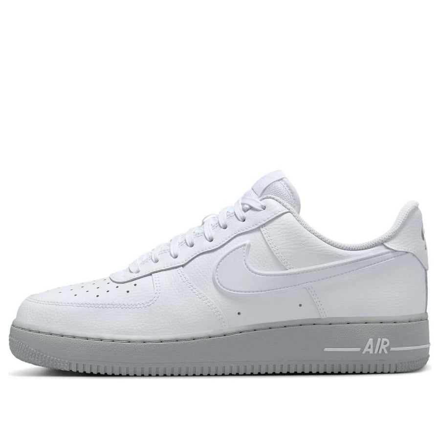 Кроссовки Nike Air Force 1 '07 'White Light Smoke Grey Sole', белый
Кроссовки Nike Air Force 1 '07 'White Light Smoke Grey Sole', белый