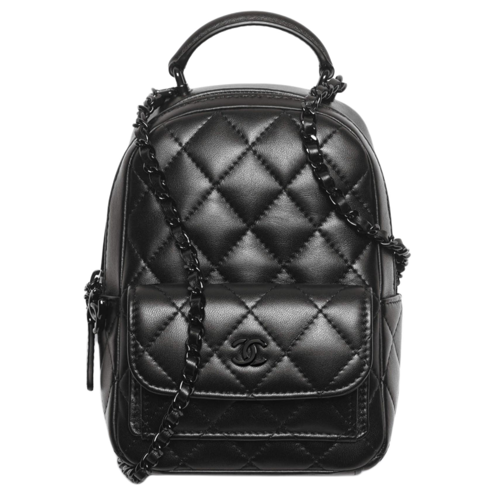 CHANEL Классический рюкзак CF из ягненка мини женский Black
CHANEL Классический рюкзак CF из ягненка мини женский Black
