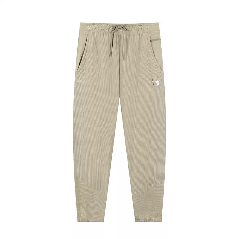 Брюки-джоггеры мужские Basketball Collection 361°, коричневый
Брюки-джоггеры мужские Basketball Collection 361°, коричневый