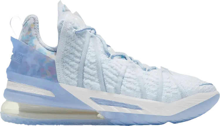 Кроссовки Nike LeBron 18 EP 'Play For The Future', белый
Кроссовки Nike LeBron 18 EP 'Play For The Future', белый