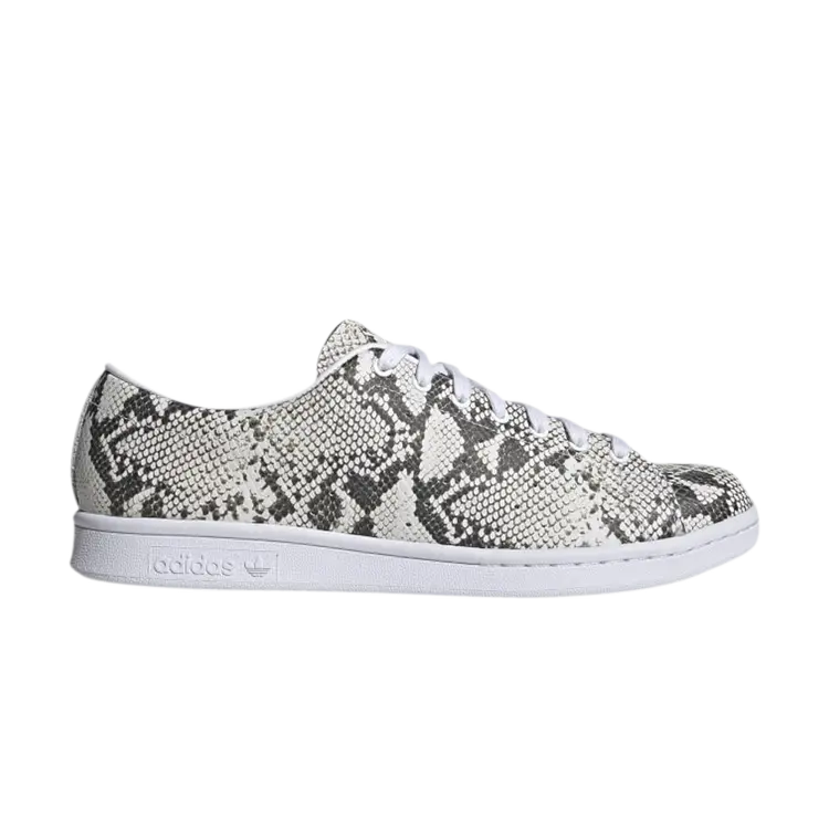 Кроссовки Adidas Hyke x Stan Smith AOH-001, белый
Кроссовки Adidas Hyke x Stan Smith AOH-001, белый