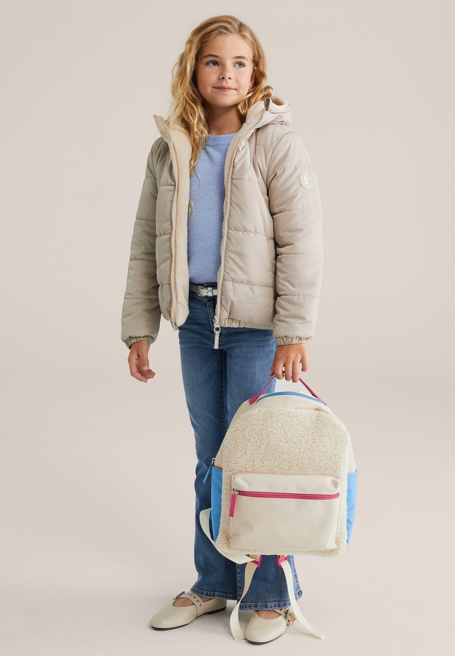 Зимняя куртка WE Fashion Winter jacket, Beige
Зимняя куртка WE Fashion Winter jacket, Beige