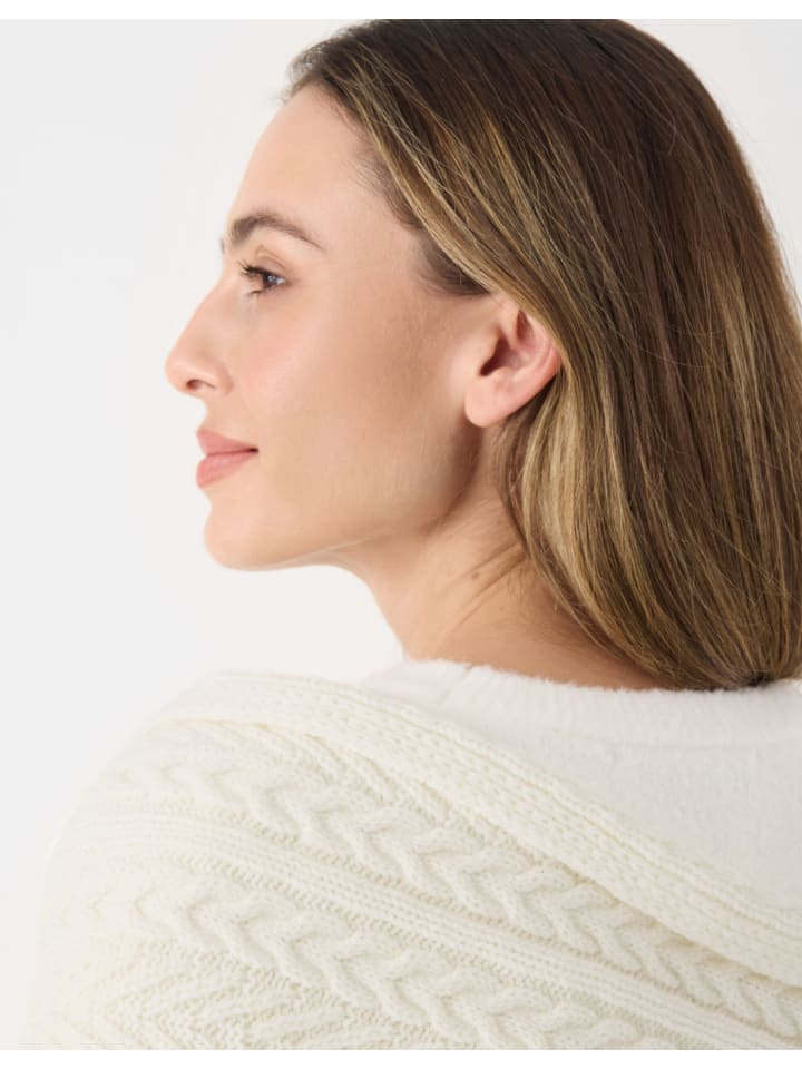 треугольный шарф белого цвета Codello
треугольный шарф белого цвета Codello