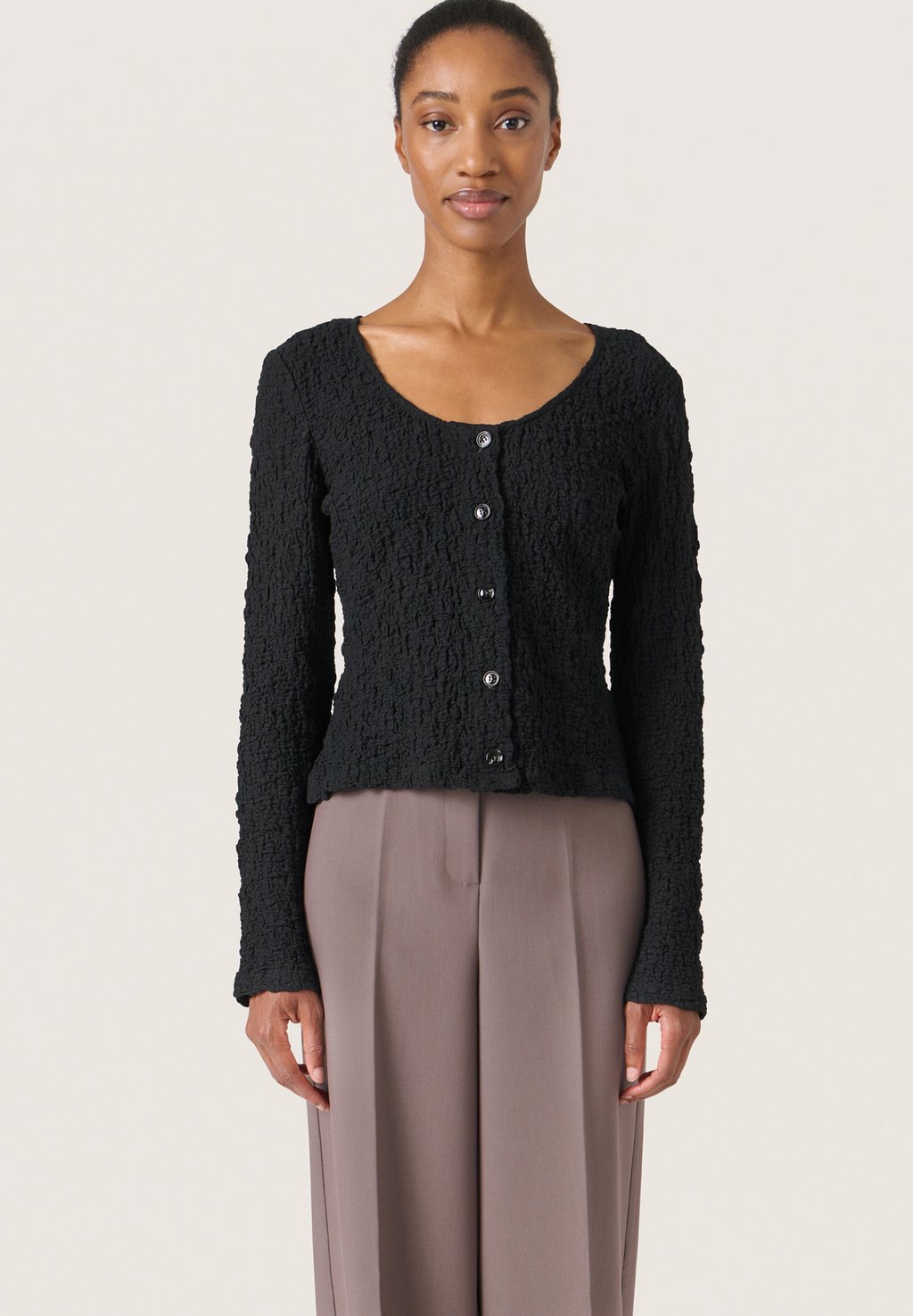 Блуза DAUPHINE Soaked in Luxury, черный
Блуза DAUPHINE Soaked in Luxury, черный