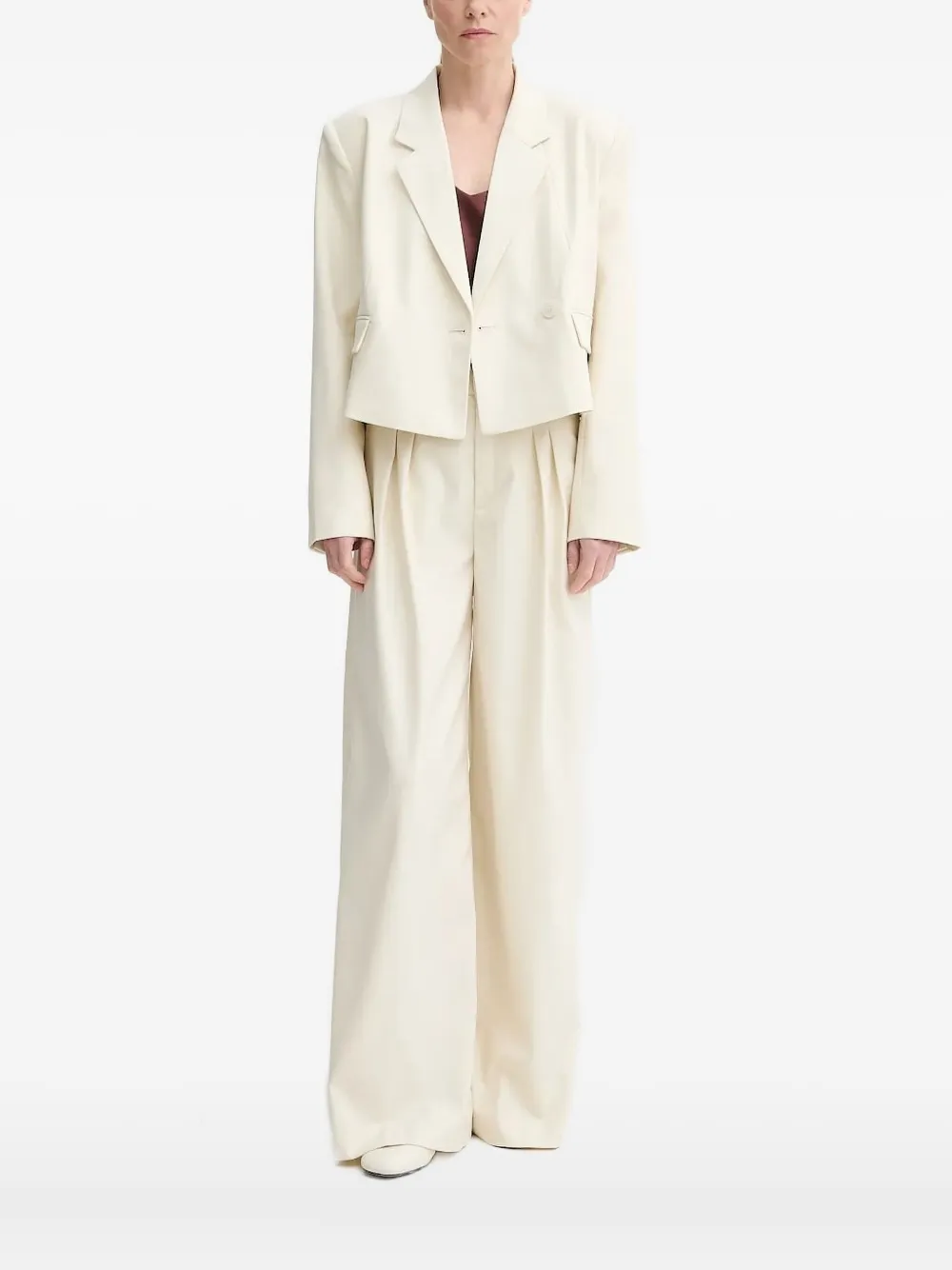 Блейзер GZseaver с подкладкой на плечах Gestuz, белый
Блейзер GZseaver с подкладкой на плечах Gestuz, белый