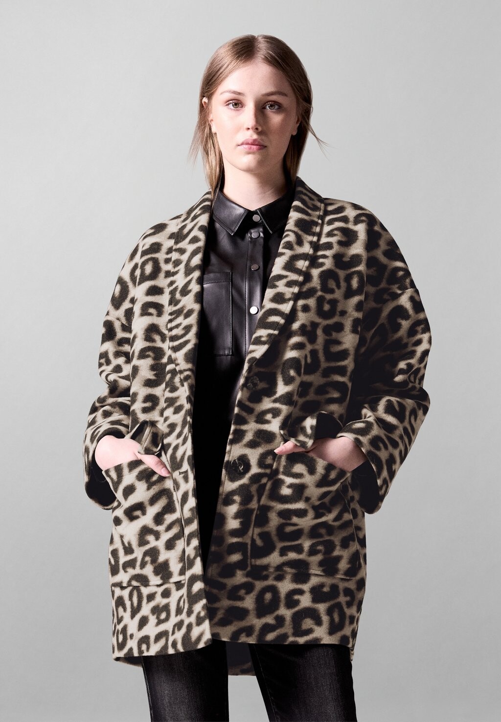 Короткое пальто Street One Studio, бежевый
Короткое пальто Street One Studio, бежевый