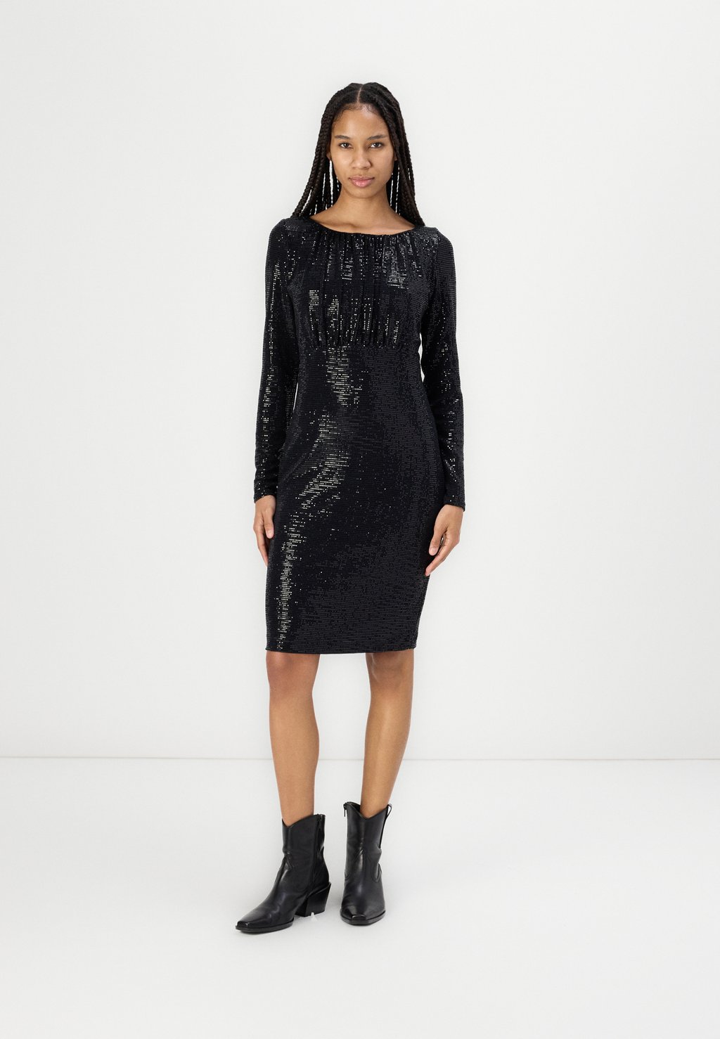 Коктейльное платье / Вечернее платье Swing, черный
Коктейльное платье / Вечернее платье Swing, черный