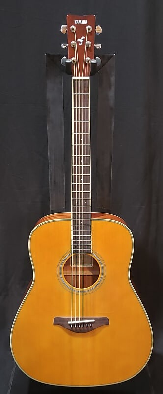 Yamaha FG-TA TransAcoustic Dreadnought 2010-х Винтаж Тонировка
Yamaha FG-TA TransAcoustic Dreadnought 2010-х Винтаж Тонировка