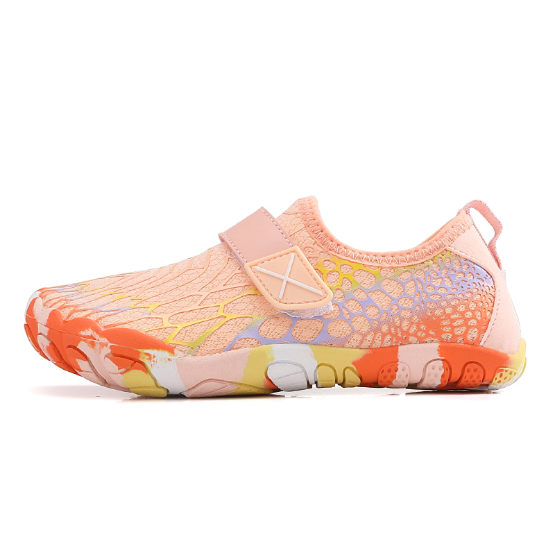 Низкие детские кроссовки для тренировок SHIBU, серый
Низкие детские кроссовки для тренировок SHIBU, серый