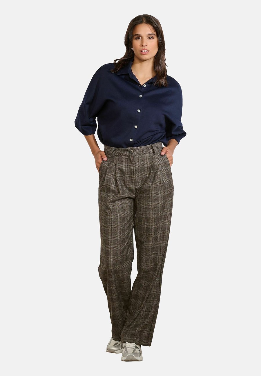 Брюки LolaLiza CHECKED WIDE, Med Grey/Grey
Брюки LolaLiza CHECKED WIDE, Med Grey/Grey