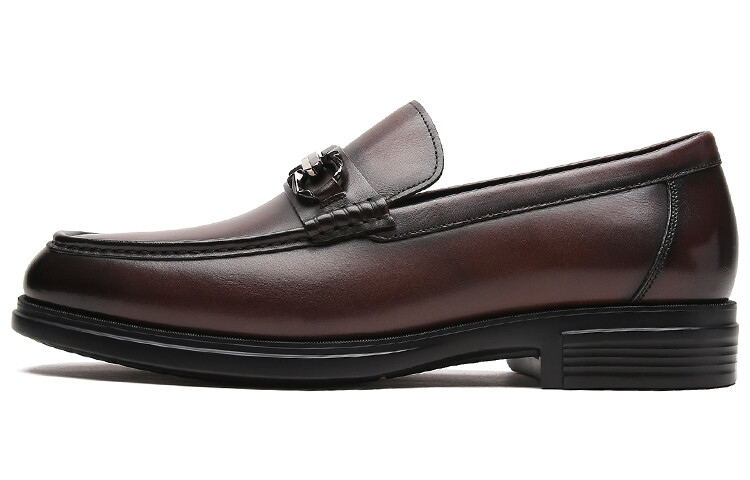 Туфли мужские низкие коричневый S.T.Dupont
Туфли мужские низкие коричневый S.T.Dupont