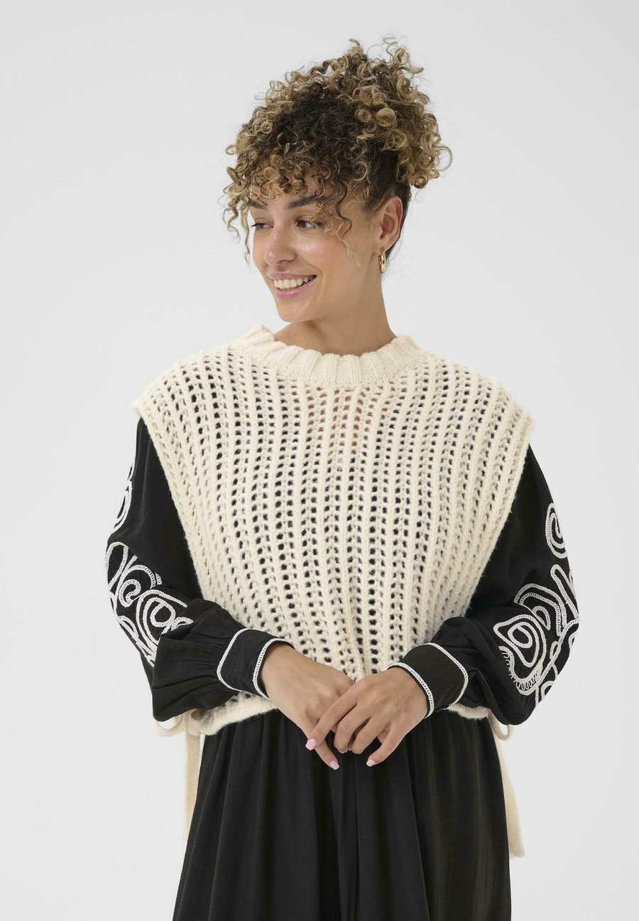 Джемпер Cream WULLIE, Whisper White/Off-White
Джемпер Cream WULLIE, Whisper White/Off-White