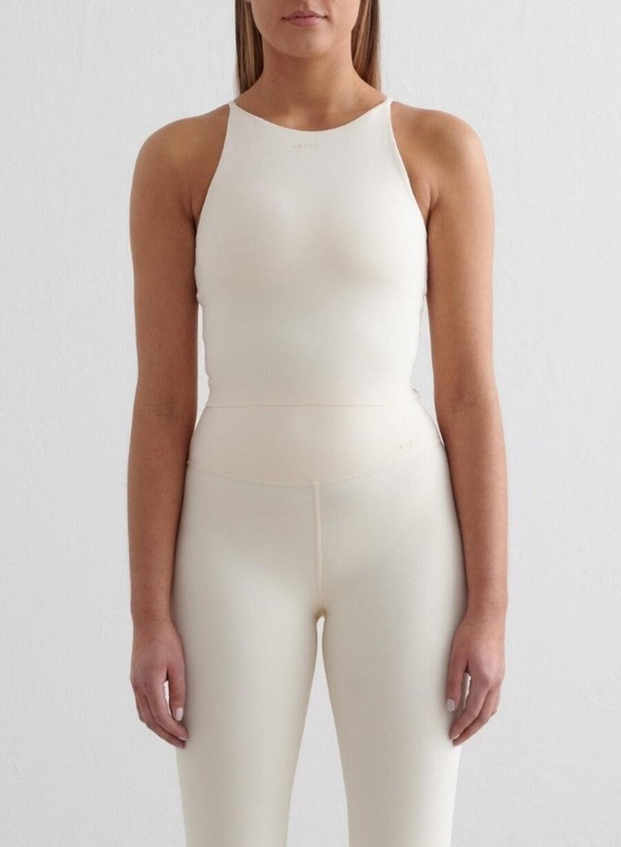 AIM'N Женский спортивный бюстгальтер для йоги с бретелькой через шею, цвет миндально-белый
AIM'N Женский спортивный бюстгальтер для йоги с бретелькой через шею, цвет миндально-белый