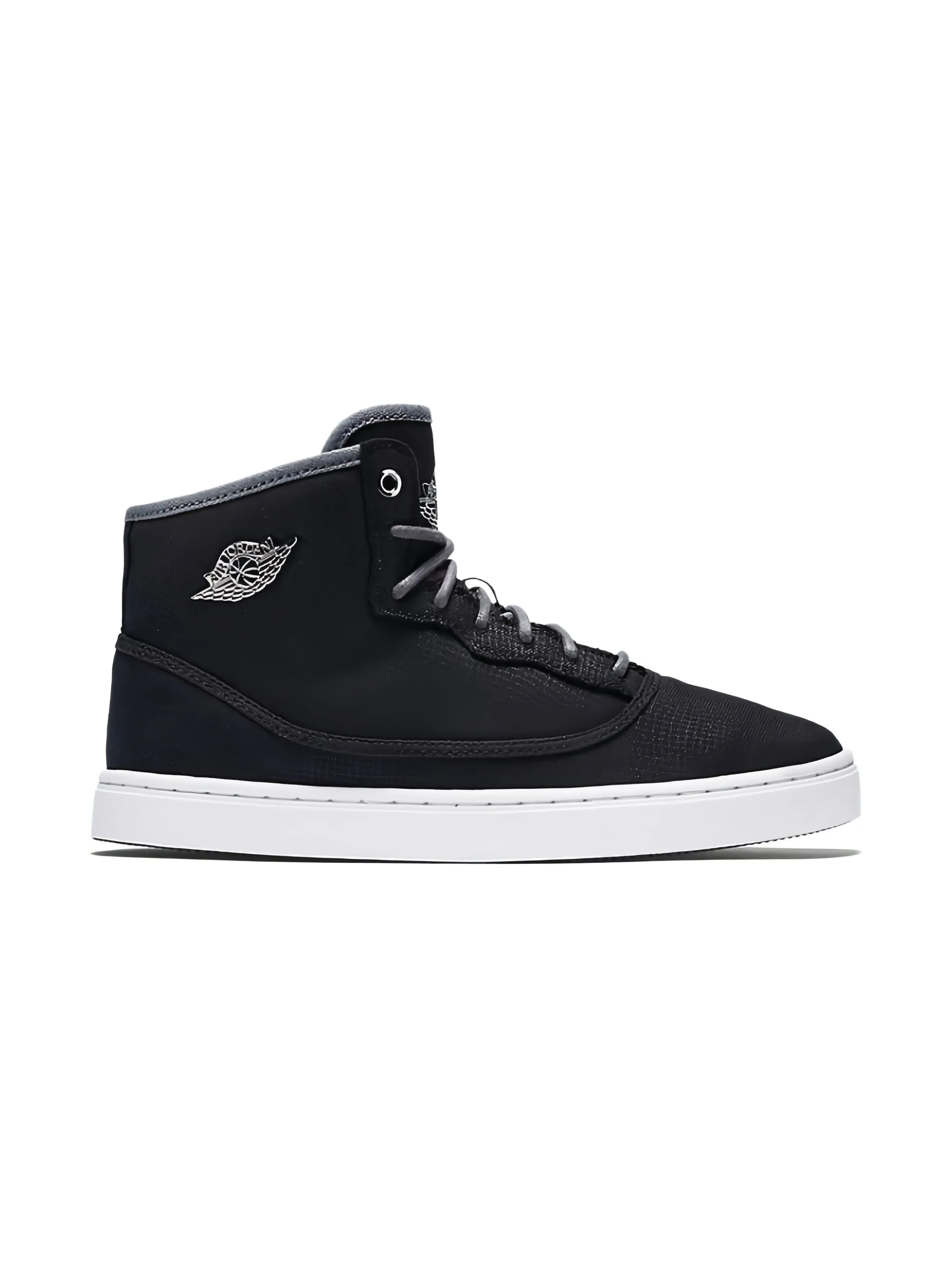 Кроссовки Jordan Jasmine Black/Metallic Jordan Kids, черный
Кроссовки Jordan Jasmine Black/Metallic Jordan Kids, черный