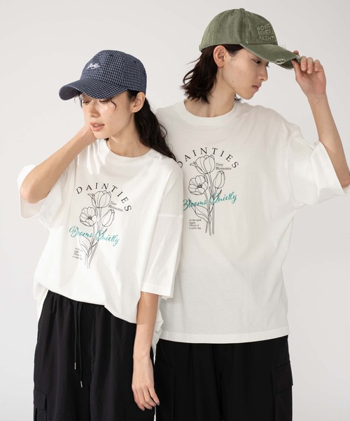 Футболка с графическим принтом WEGO, разноцветная
Футболка с графическим принтом WEGO, разноцветная