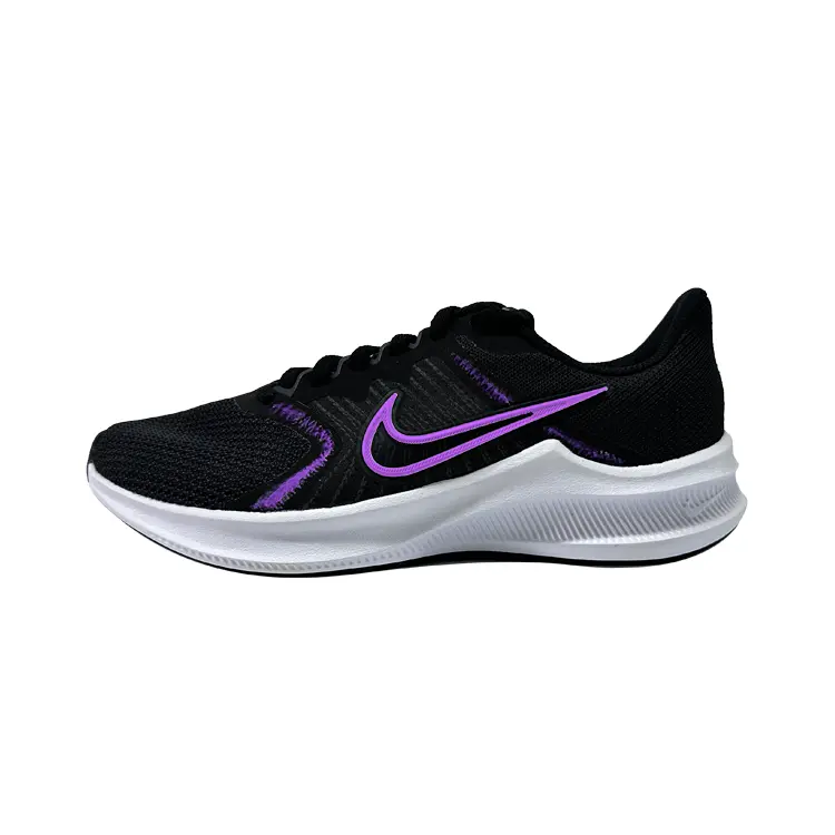 Кроссовки для бега Downshifter 11 женские с низким верхом, черные/фиолетовые Nike
Кроссовки для бега Downshifter 11 женские с низким верхом, черные/фиолетовые Nike