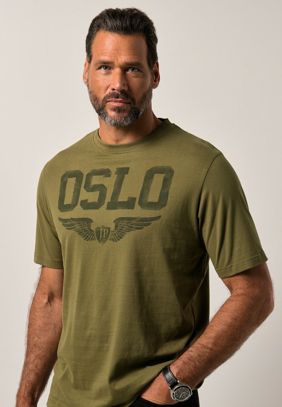 Футболка JP1880 HALBARM BRUST, Dark Olive/Dark Green, Зеленый, Футболка JP1880 HALBARM BRUST, Dark Olive/Dark Green
Футболка JP1880 HALBARM BRUST, Dark Olive/Dark Green, Зеленый, Футболка JP1880 HALBARM BRUST, Dark Olive/Dark Green