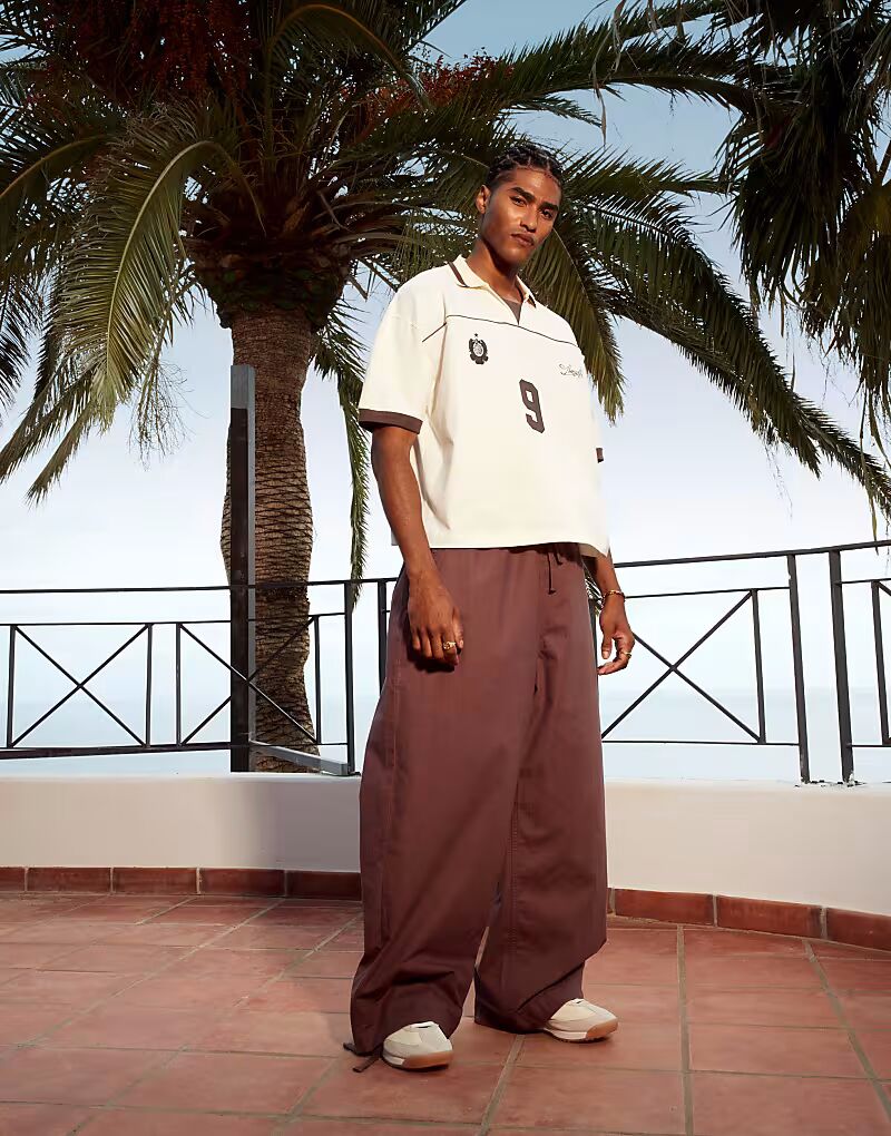 Брюки-парашюты из льняной смеси ASOS DESIGN коричневого цвета
Брюки-парашюты из льняной смеси ASOS DESIGN коричневого цвета