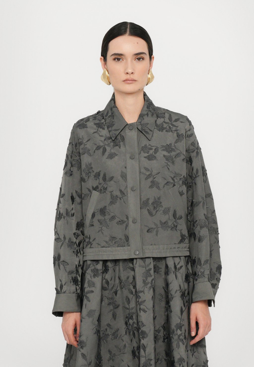 Летняя куртка PONTIDA MAX&Co., светло-серый 
Летняя куртка PONTIDA MAX&Co., светло-серый