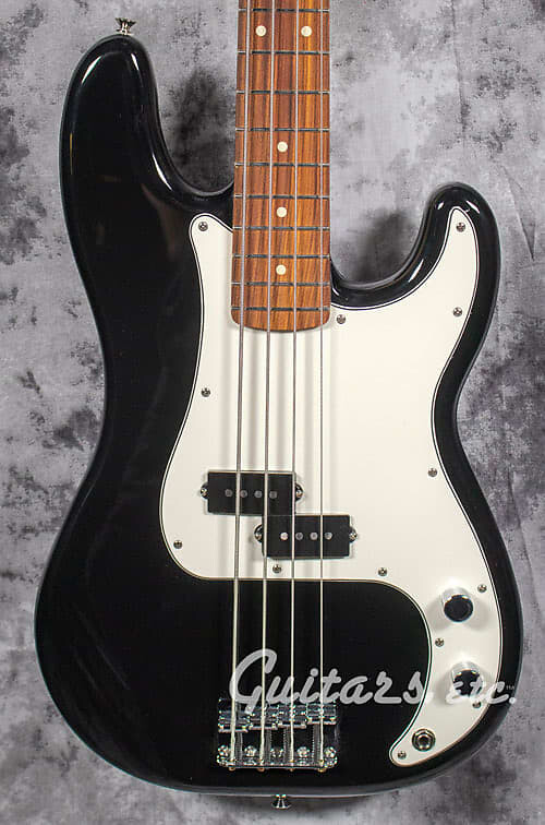 Fender - Player Precision Bass
Fender - Player Precision Bass