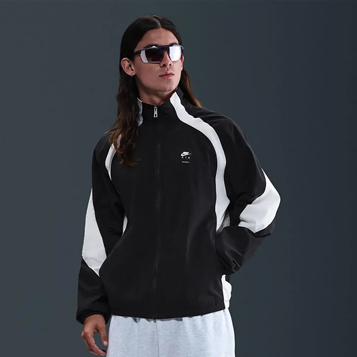 Мужская куртка Air Nike, черный
Мужская куртка Air Nike, черный