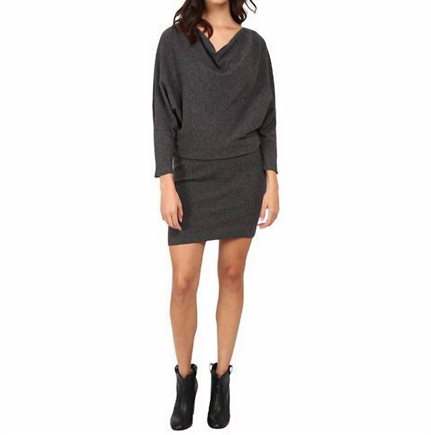 Платье-свитер Athel B в цвете Heather Charcoal Joie
Платье-свитер Athel B в цвете Heather Charcoal Joie