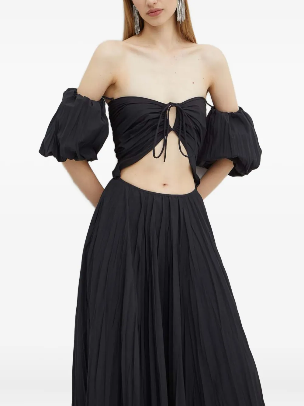 Платье макси с открытыми плечами и складками LUISA SPAGNOLI, черный
Платье макси с открытыми плечами и складками LUISA SPAGNOLI, черный