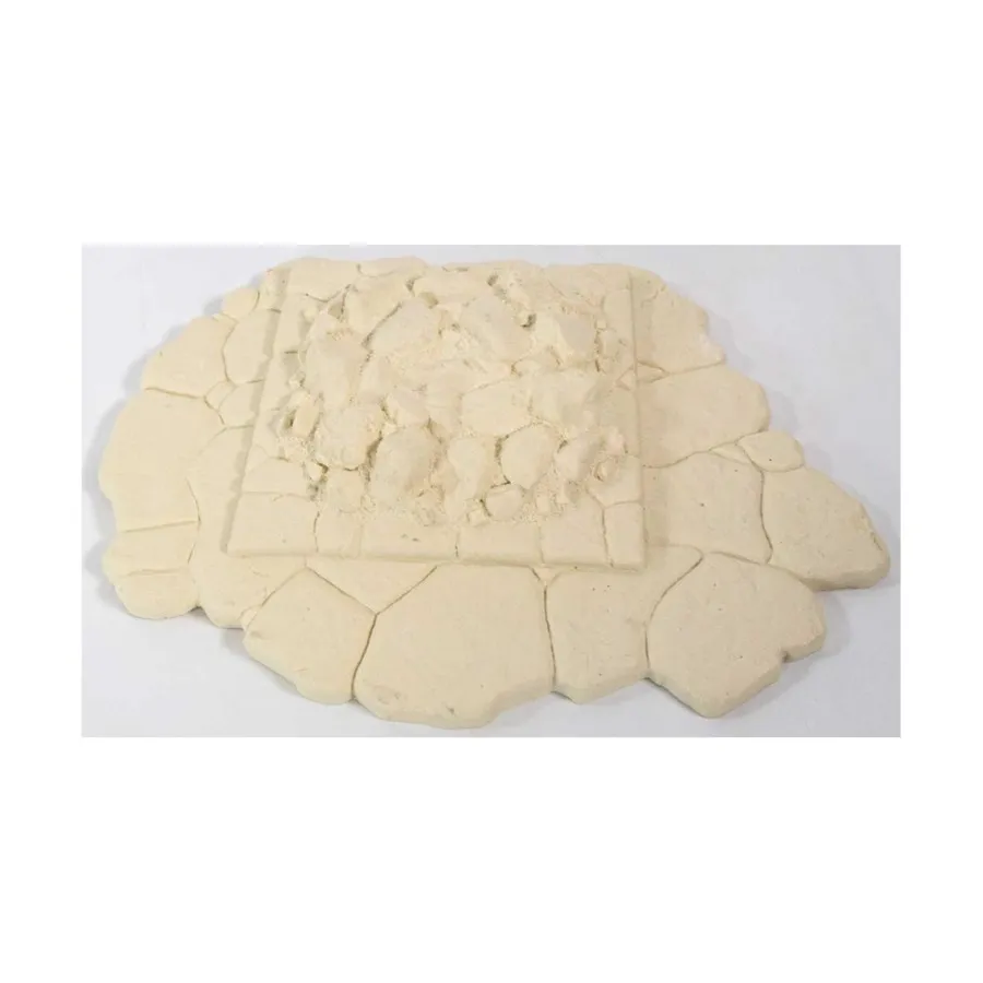 Пол пещеры с грудой камней, Models (Unidentifiable Publisher)
Пол пещеры с грудой камней, Models (Unidentifiable Publisher)