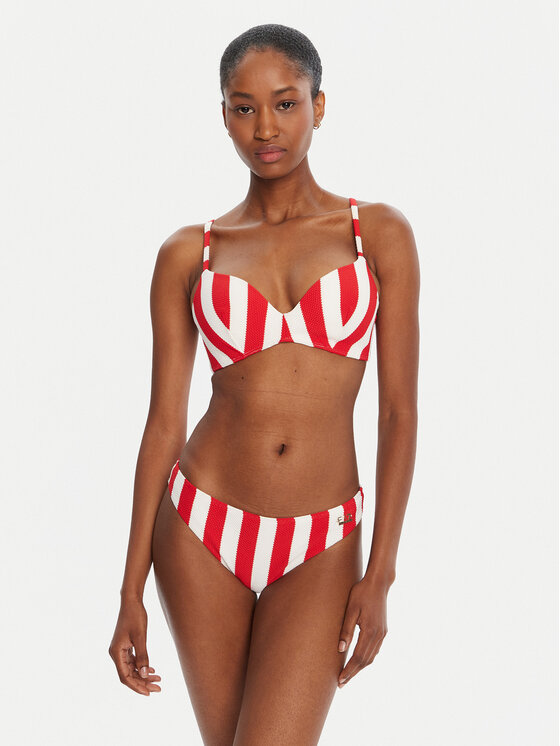 Бикини 7W000295 AF12214 F0040 Ea7 Emporio Armani, красный
Бикини 7W000295 AF12214 F0040 Ea7 Emporio Armani, красный