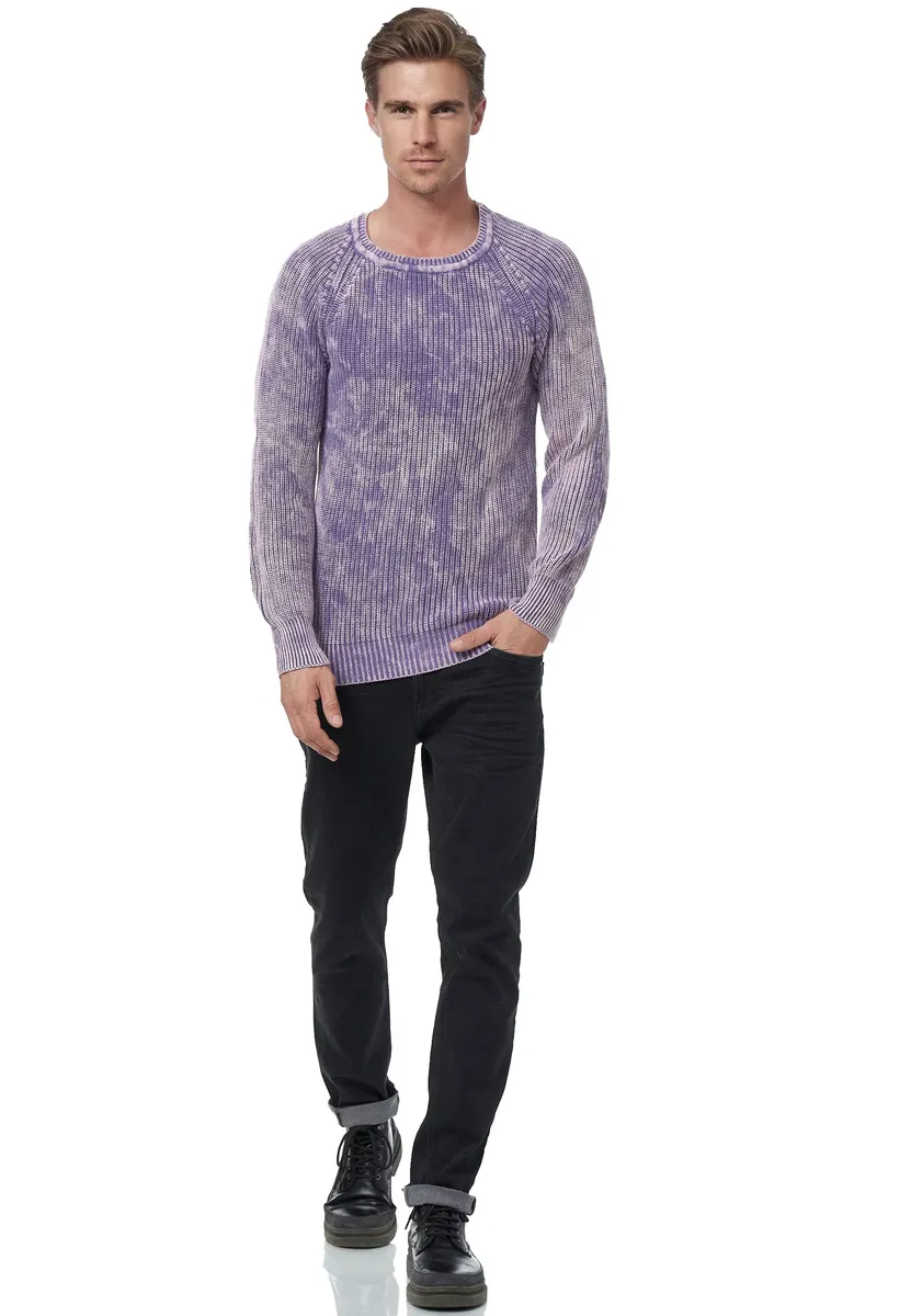 Вязаный свитер Rusty Neal, выполненный в нежном узоре батик, фиолетовый
Вязаный свитер Rusty Neal, выполненный в нежном узоре батик, фиолетовый