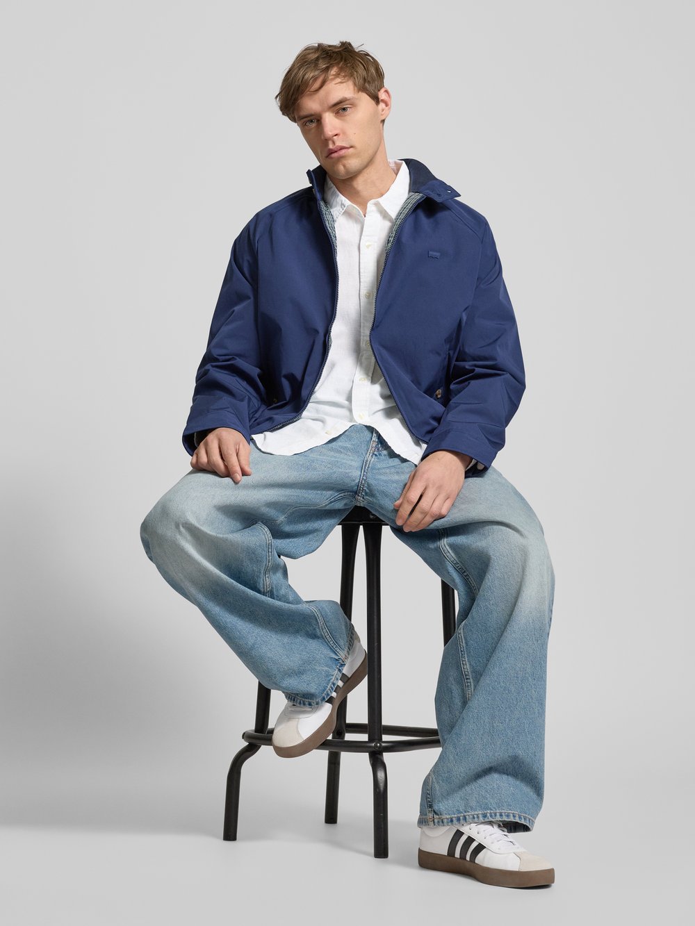 Рубашка свободного кроя с воротником-стойкой, модель «SUNSET» Levi's, белый
Рубашка свободного кроя с воротником-стойкой, модель «SUNSET» Levi's, белый
