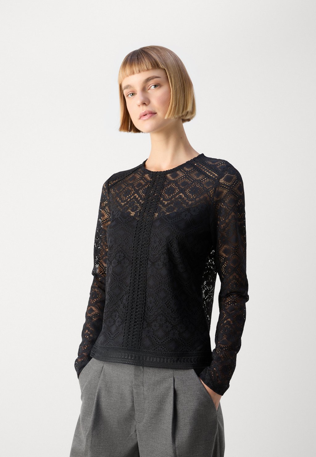 Топ с длинными рукавами TIMAY Morgan, черный
Топ с длинными рукавами TIMAY Morgan, черный