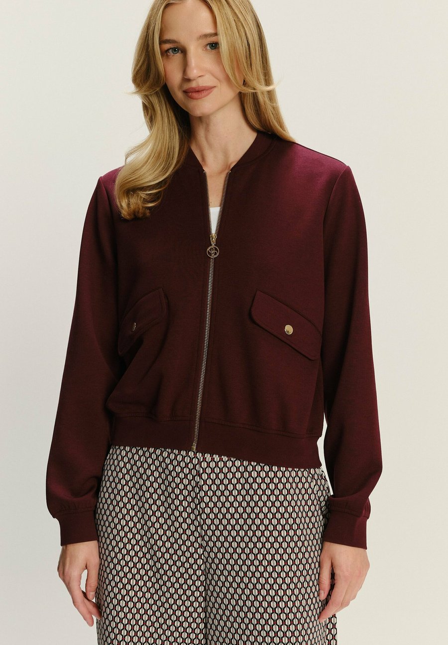 Толстовка Greenpoint Zip-up sweatshirt, Dark Red
Толстовка Greenpoint Zip-up sweatshirt, Dark Red