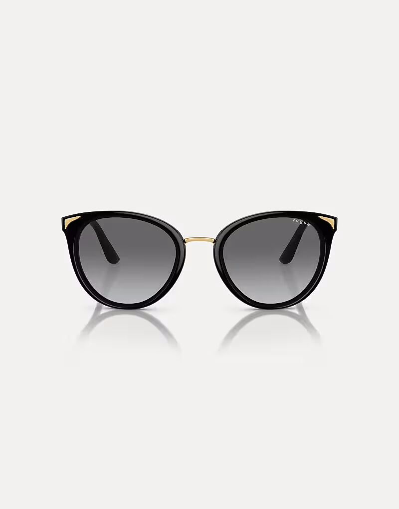 Солнцезащитные очки Vo5230s с серыми линзами в черном цвете Vogue
Солнцезащитные очки Vo5230s с серыми линзами в черном цвете Vogue