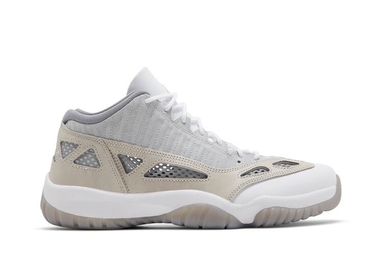 Кроссовки Air Jordan 11 Retro Low IE Light Orewood Brown, серый
Кроссовки Air Jordan 11 Retro Low IE Light Orewood Brown, серый