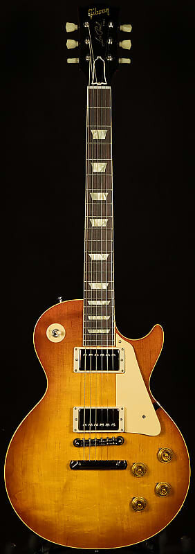Gibson Custom Shop Wildwood Spec by Tom Murphy 1958 Les Paul Standard - Gloss
Gibson Custom Shop Wildwood Spec by Tom Murphy 1958 Les Paul Standard - Gloss