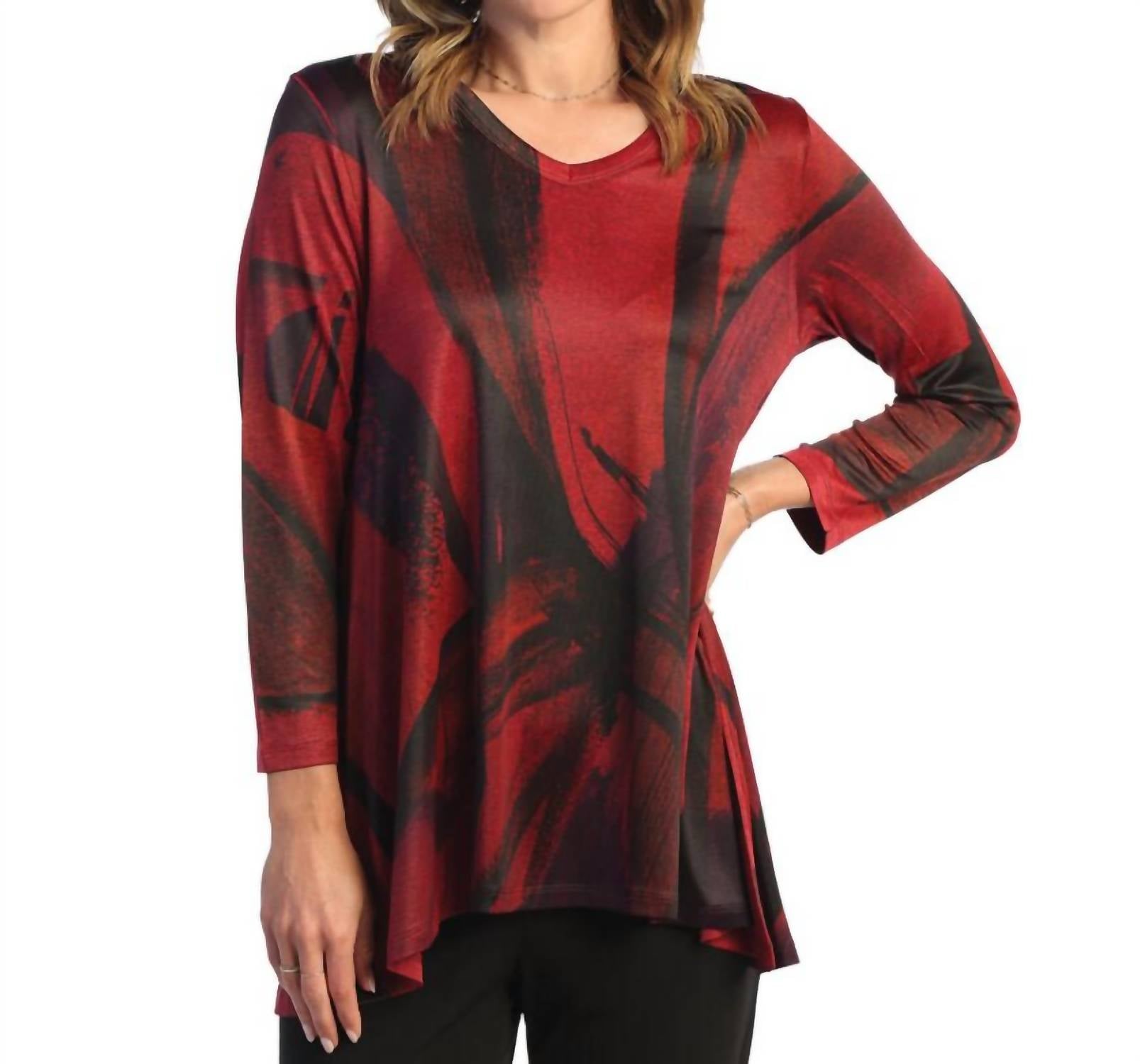 Jess & Jane Топ Vera Slinky с V-образным вырезом и асимметричным низом, красный
Jess & Jane Топ Vera Slinky с V-образным вырезом и асимметричным низом, красный