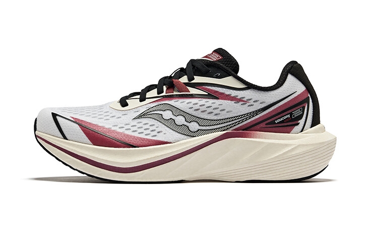 Кроссовки мужские низкие белые, черные, красные Saucony 
Кроссовки мужские низкие белые, черные, красные Saucony