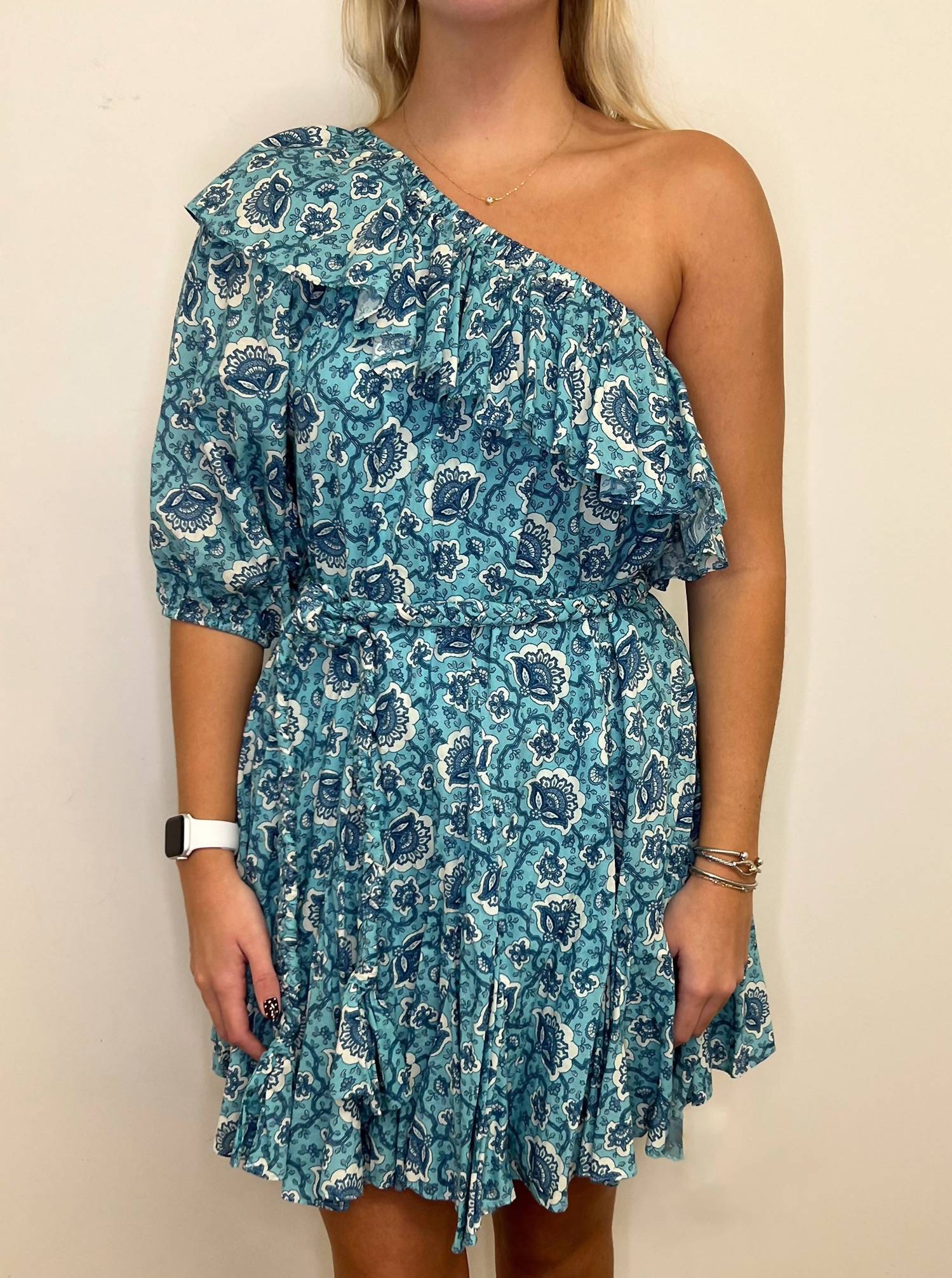 Одри Платье в аква лотосе Rhode, Aqua Lotus
Одри Платье в аква лотосе Rhode, Aqua Lotus