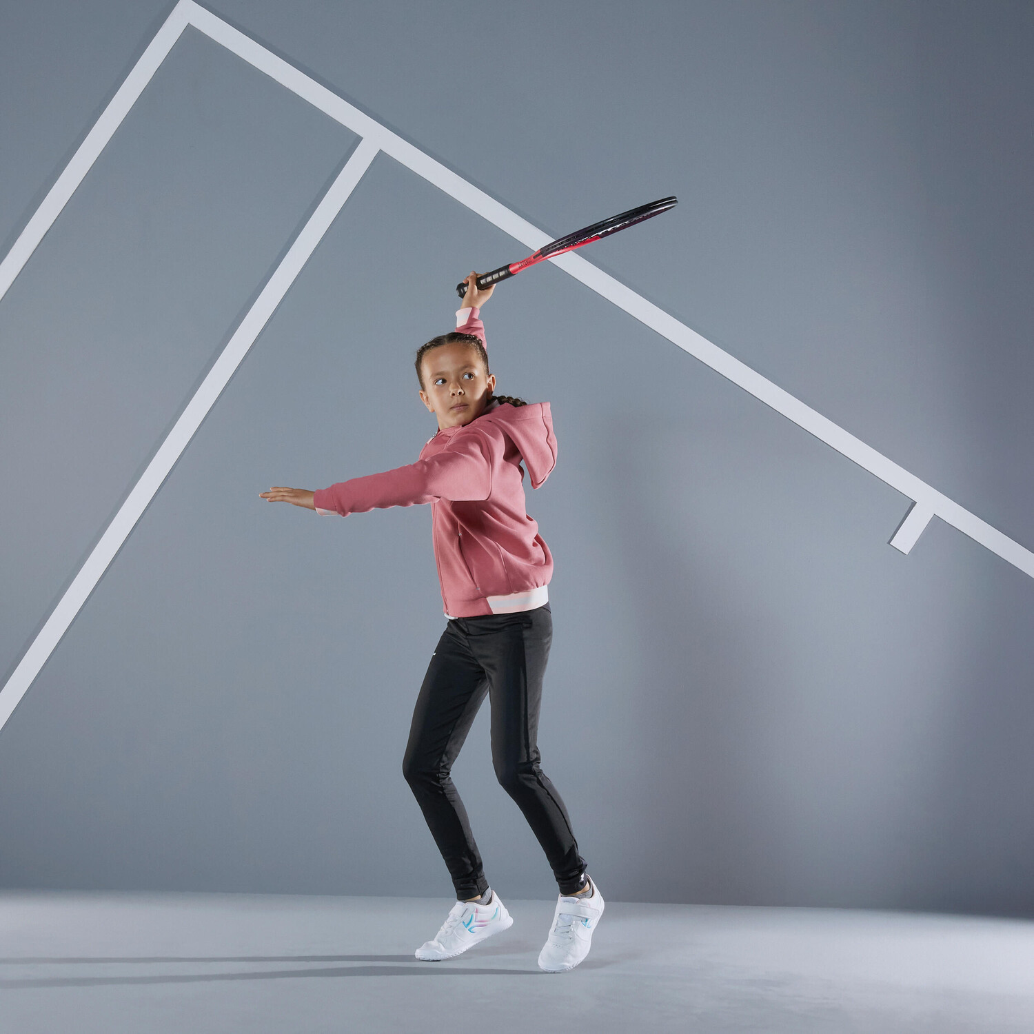 Теннисная куртка для девочки - TJK TH розовый ARTENGO, темно-розовый/неоновый пастельный лососевый/яичная скорлупа
Теннисная куртка для девочки - TJK TH розовый ARTENGO, темно-розовый/неоновый пастельный лососевый/яичная скорлупа