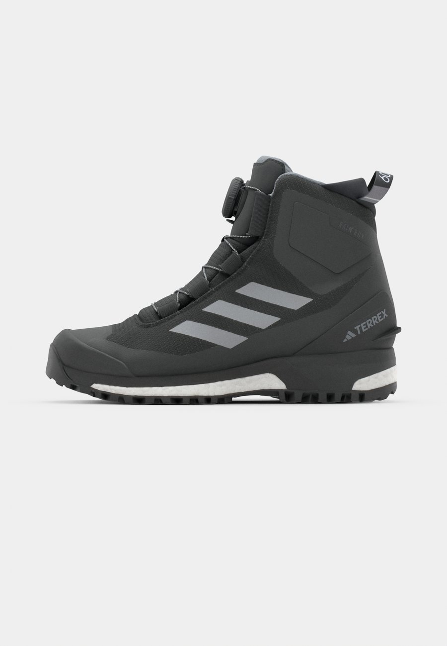 Ботинки Adidas Terrex CONRAX BOA R.RDY, Core Black/Grey Three/Grey Five/Black
Ботинки Adidas Terrex CONRAX BOA R.RDY, Core Black/Grey Three/Grey Five/Black