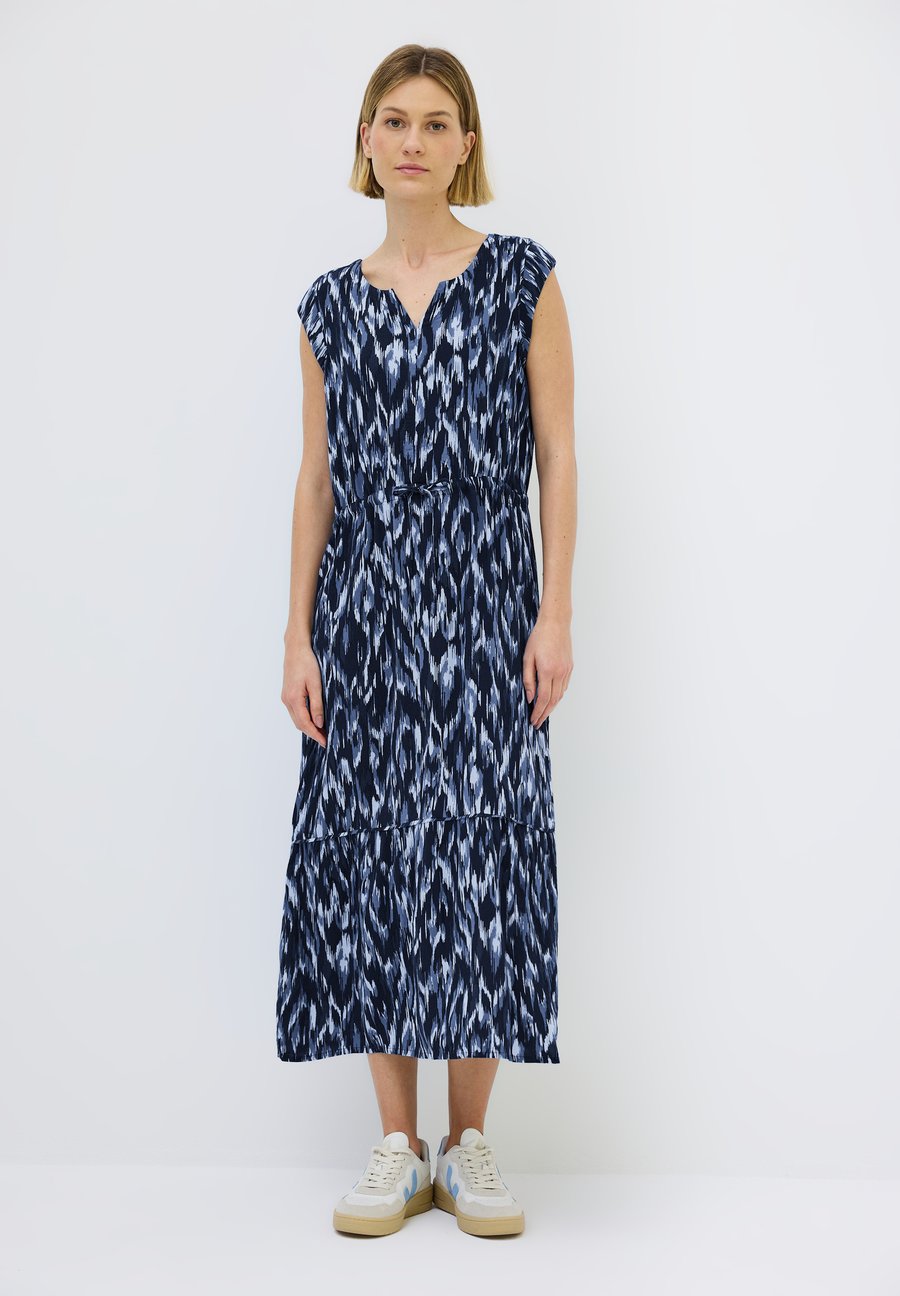 Платье Cecil GEMUSTERTES VOLANT, Blau/Dark Blue
Платье Cecil GEMUSTERTES VOLANT, Blau/Dark Blue