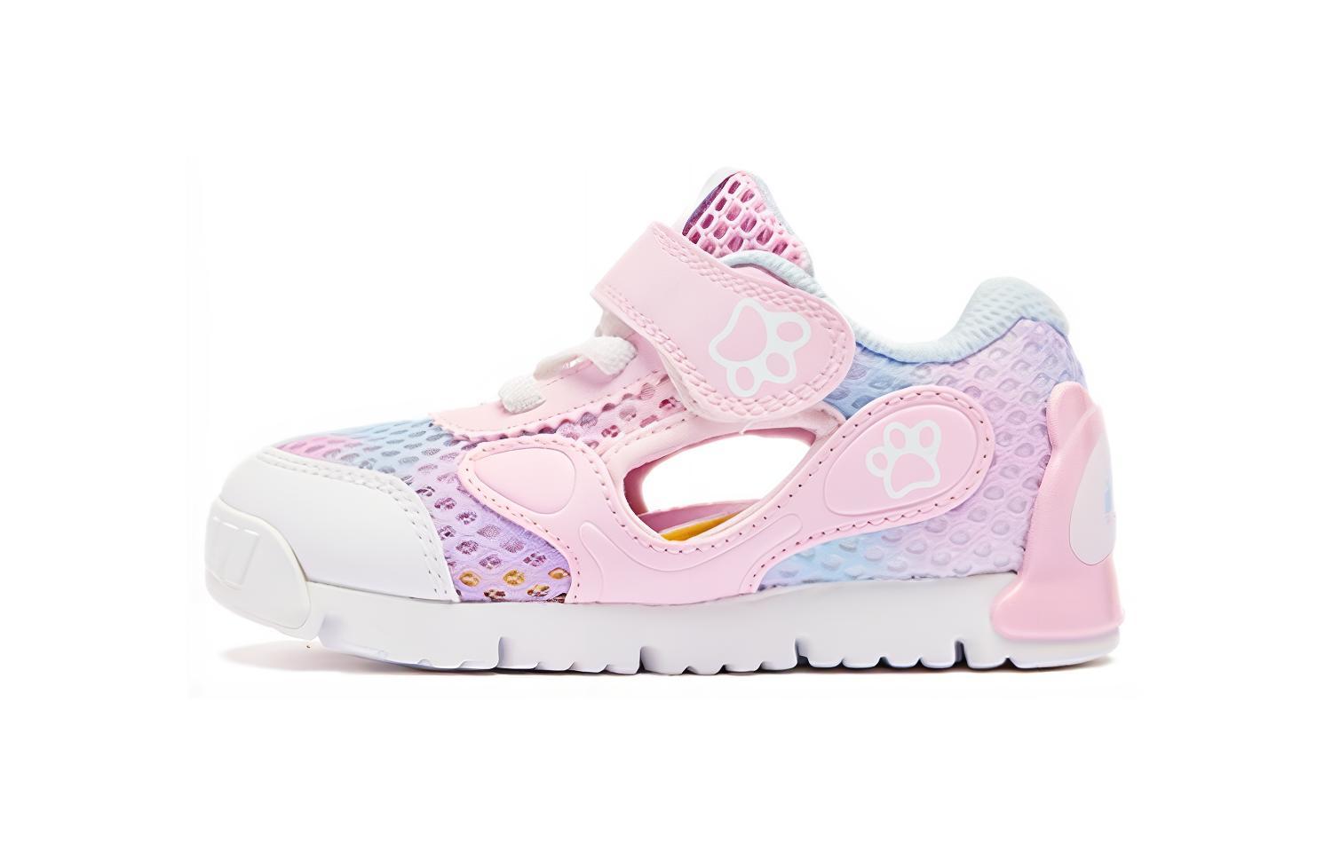 QIAODAN Низкие амортизирующие туфли для малышей белого цвета для младенцев и малышей
QIAODAN Низкие амортизирующие туфли для малышей белого цвета для младенцев и малышей