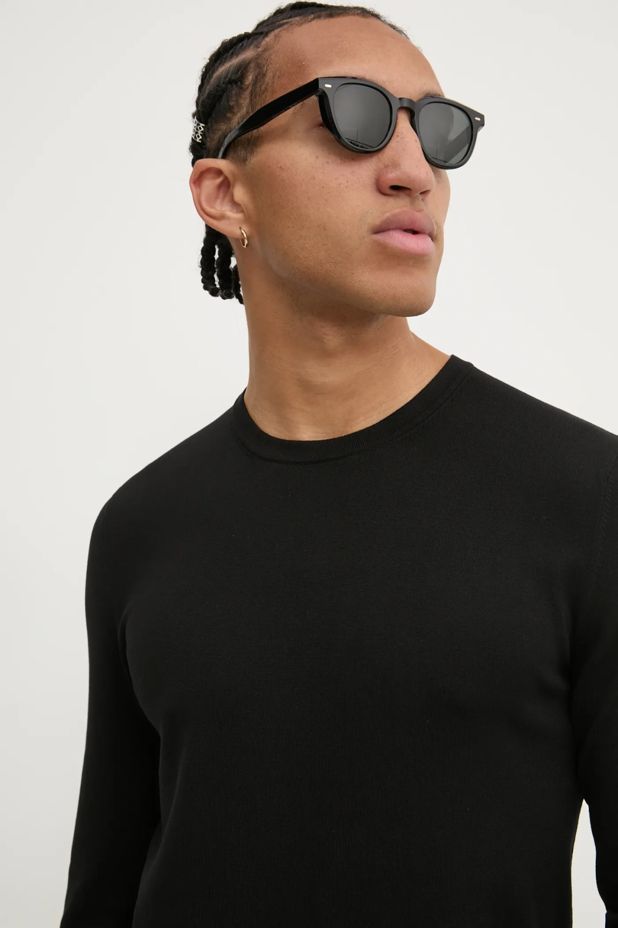 Свитер HUGO, черный 
Свитер HUGO, черный